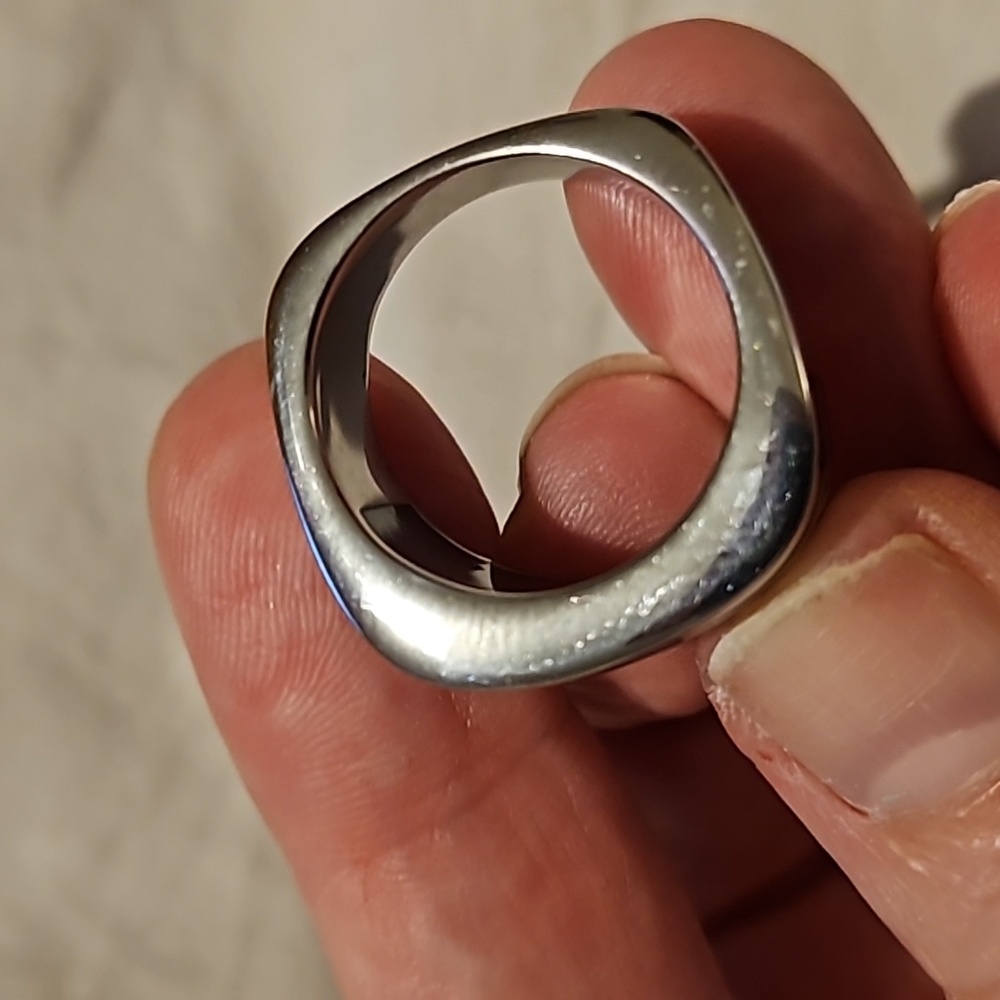 Stainless Square Mens ring - Picture 4 of 6